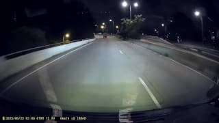 嘿，你的卡车太热了