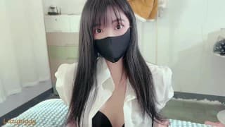 和女友的闺蜜偷偷发生关系，没及时拔出内射