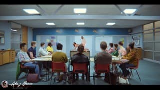 西班牙老师在班上操学生